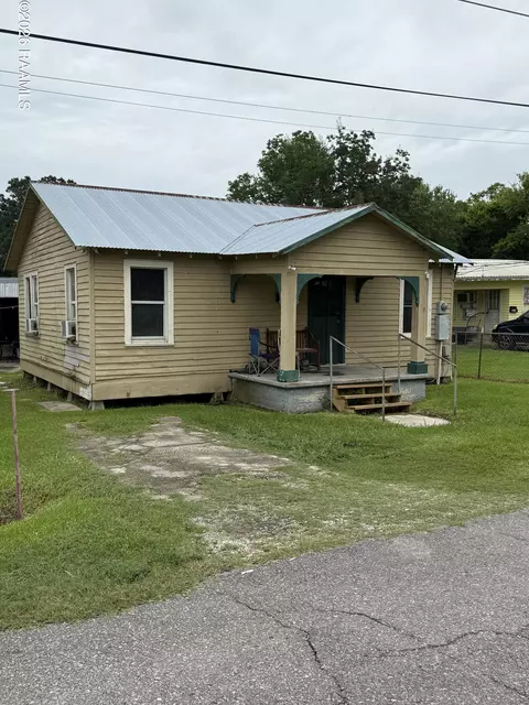 1010 Louisa Ave, Rayne, LA 70578