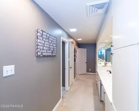 Entry Way - 351 N 7th St, Eunice, LA 70535 photo 3 of 3