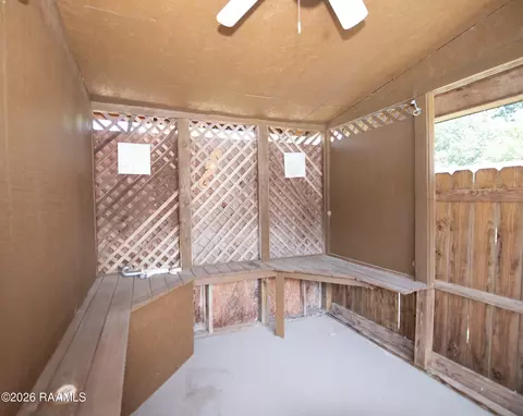 Exterior - 351 N 7th St, Eunice, LA 70535 photo 6 of 10