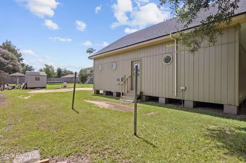 Exterior - 708 Patrick Dr, Broussard, LA 70518 photo 2 of 3
