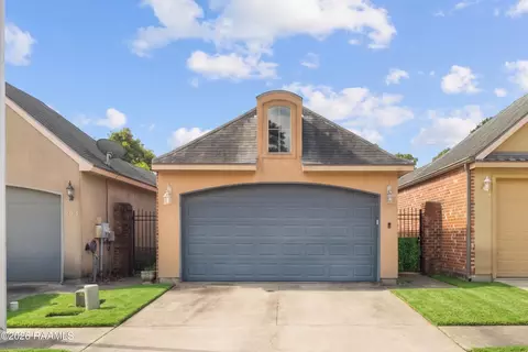 205 Chimney Rock Blvd, Lafayette, LA 70508