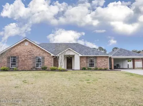 409 Astor Place Dr, New Iberia, LA 70563