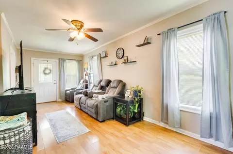Other - 309 E St, Rayne, LA 70578 photo 4 of 8