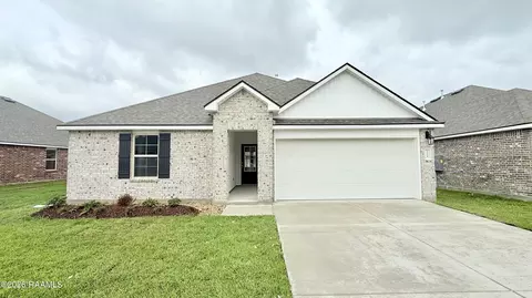 215 Eagle Heights Dr, Duson, LA 70529