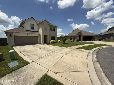 Exterior - 127 Nova Lake Dr, Duson, LA 70529 photo 2 of 6