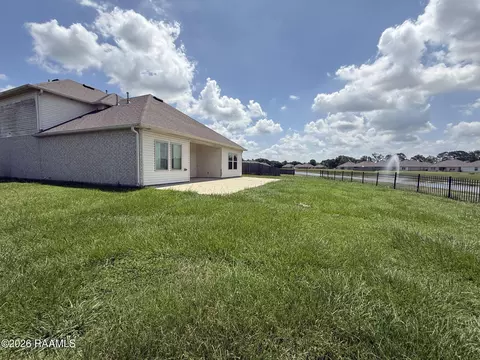 Exterior - 127 Nova Lake Dr, Duson, LA 70529 photo 3 of 6