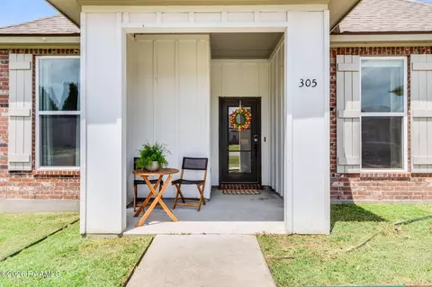 Exterior - 305 Stoneridge Dr, Duson, LA 70529 photo 3 of 4
