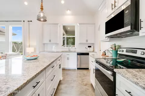 Kitchen - 305 Stoneridge Dr, Duson, LA 70529 photo 2 of 2