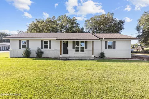 1182 Guidry Rd, Breaux Bridge, LA 70517