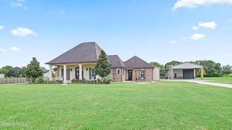 Exterior - 125 Edith Rd, Lafayette, LA 70508 photo 3 of 6