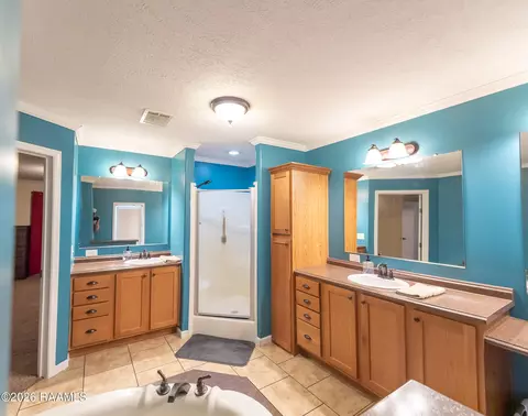 Bath - 111 Constantine Rd, Duson, LA 70529 photo 1 of 5