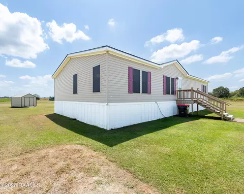 Exterior - 111 Constantine Rd, Duson, LA 70529 photo 1 of 2
