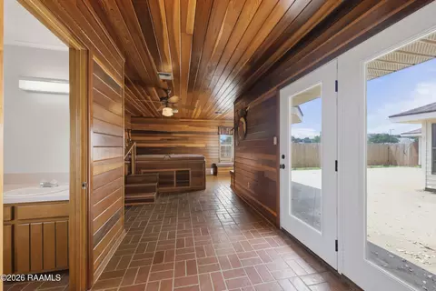 Entry Way - 522 Claude St, Breaux Bridge, LA 70517 photo 1 of 1