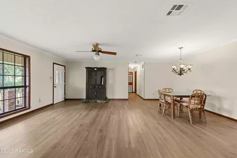 Living - 522 Claude St, Breaux Bridge, LA 70517 photo 3 of 6