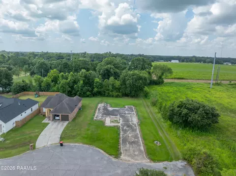 109 Sayfert Rd, Youngsville, LA 70592