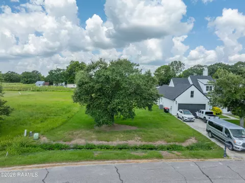 112 Gideon Rd, Youngsville, LA 70592