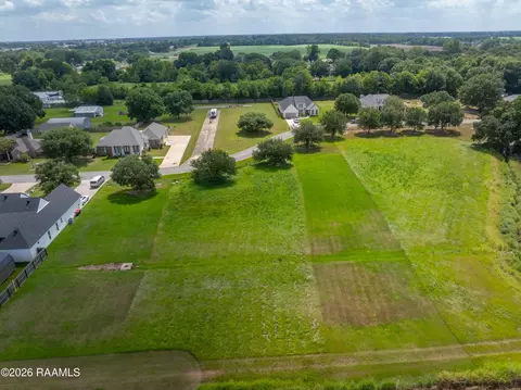 116 Gideon Rd, Youngsville, LA 70592