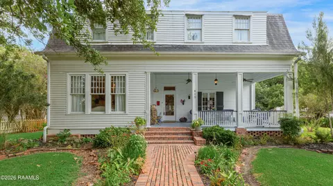 815 E Main St, New Iberia, LA 70560