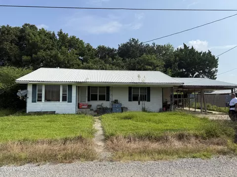 1009 J B Hwy, Saint Martinville, LA 70582