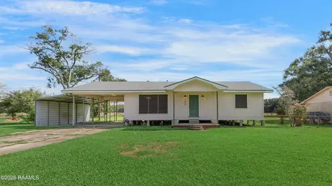 204 Wilree Dr, New Iberia, LA 70560