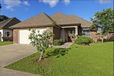 311 Brookhaven Dr, Youngsville, LA 70592