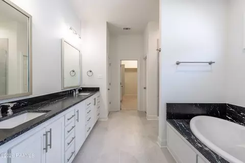 Entry Way - 413 Bozeman Trl, Scott, LA 70583 photo 1 of 2