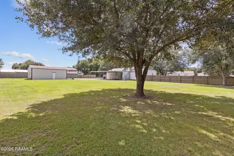 Exterior - 205 Michael Dr, Scott, LA 70583 photo 2 of 2