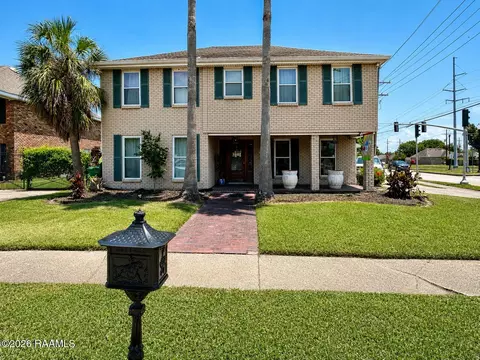 4501 Gary Mikel Ave, Metairie, LA 70002