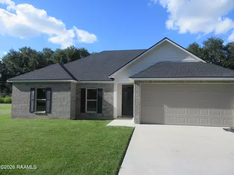 173 Rue Maury, Ville Platte, LA 70586
