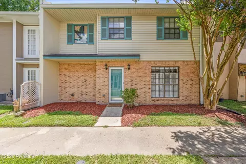305 Halcott Dr #123, Lafayette, LA 70503