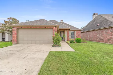 226 Crenshaw Dr, Lafayette, LA 70508