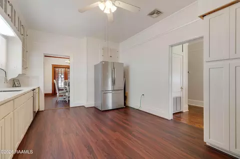 Kitchen - 476 Pacific St, Berwick, LA 70342 photo 1 of 3