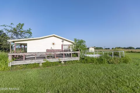 Exterior - 21210 Chestnut Rd, Kaplan, LA 70548 photo 3 of 3