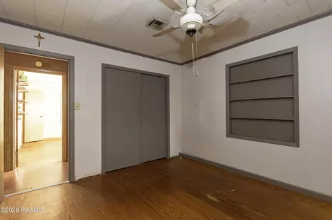 Bedroom - 21210 Chestnut Rd, Kaplan, LA 70548 photo 5 of 5