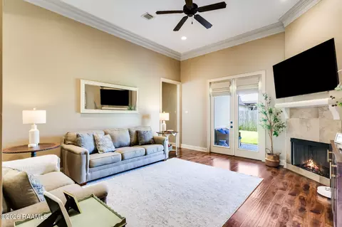 Living - 608 Birchview Dr, Broussard, LA 70518 photo 1 of 1