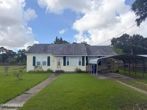 121 W Walnut St, Crowley, LA 70526