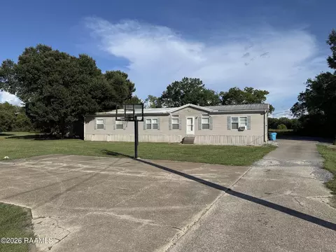 1227 Cypress Island Hwy, Saint Martinville, LA 70582