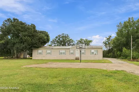 1227 Cypress Island Hwy, Saint Martinville, LA 70582
