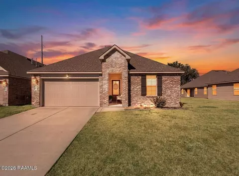 Exterior - 119 Eagle Lake Dr, Duson, LA 70529 photo 2 of 3