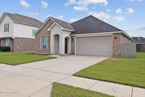 Exterior - 113 Marshfield Dr, Lafayette, LA 70507 photo 5 of 5