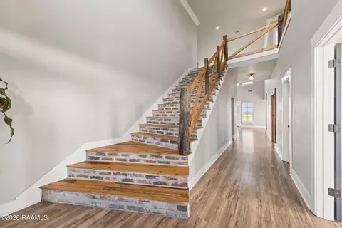 Entry Way - 13234 Gladu Rd, Kaplan, LA 70548 photo 4 of 5