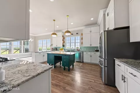 Kitchen - 13234 Gladu Rd, Kaplan, LA 70548 photo 1 of 5