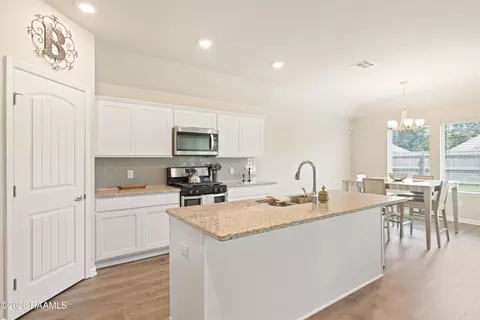 Kitchen - 104 Montego Ln, Sunset, LA 70584 photo 1 of 2