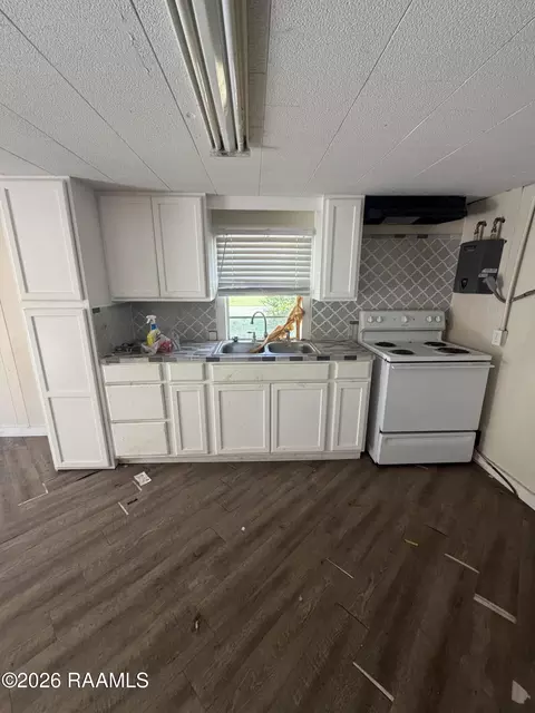 Kitchen - 208 F St, Duson, LA 70529 photo 1 of 1