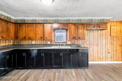 Kitchen - 186 Sherry St, Eunice, LA 70535 photo 1 of 1