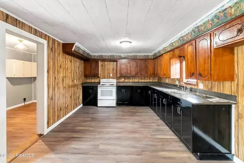 Entry Way - 186 Sherry St, Eunice, LA 70535 photo 1 of 1