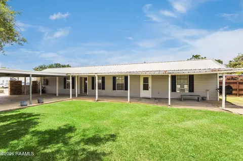 106 Cane Field St, Youngsville, LA 70592