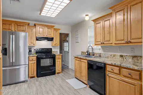 Kitchen - 213 Meda Rd, Duson, LA 70529 photo 2 of 3
