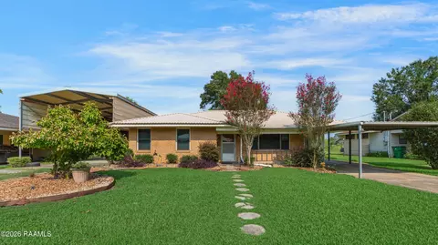 314 Orange Grove Ave, New Iberia, LA 70560