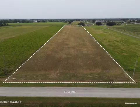5351 Claude Rd, Maurice, LA 70555